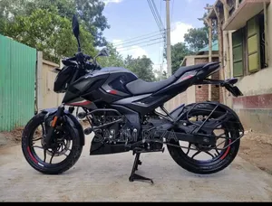 Bajaj Pulsar N160 2023 Orange