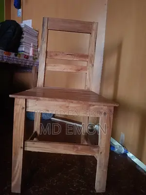 2 Chair and 1 Table for Sell