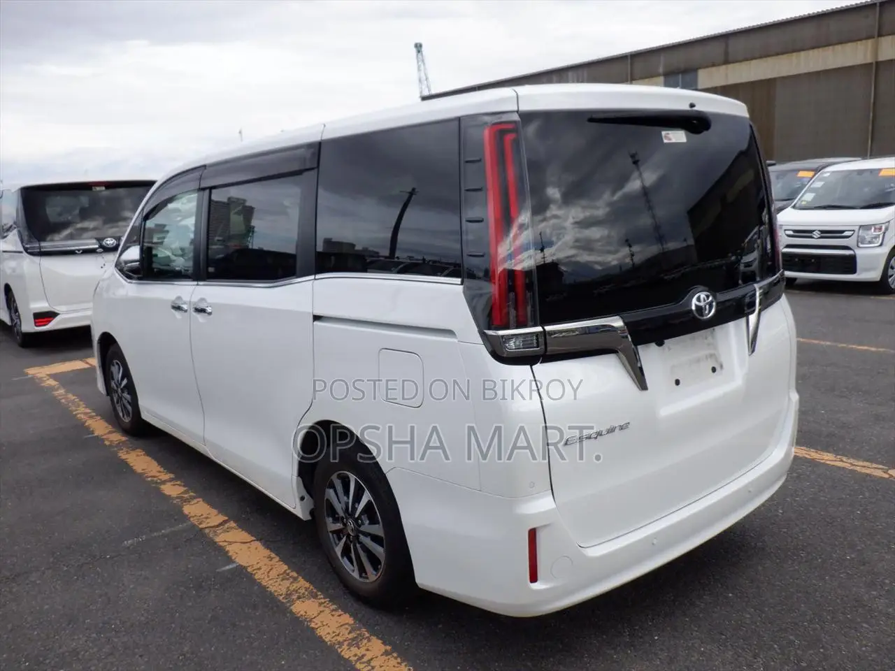 Toyota Noah 2020 Pearl