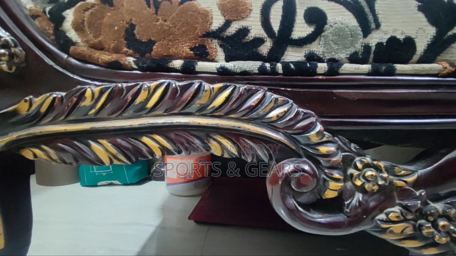 উডেন দিওয়ান