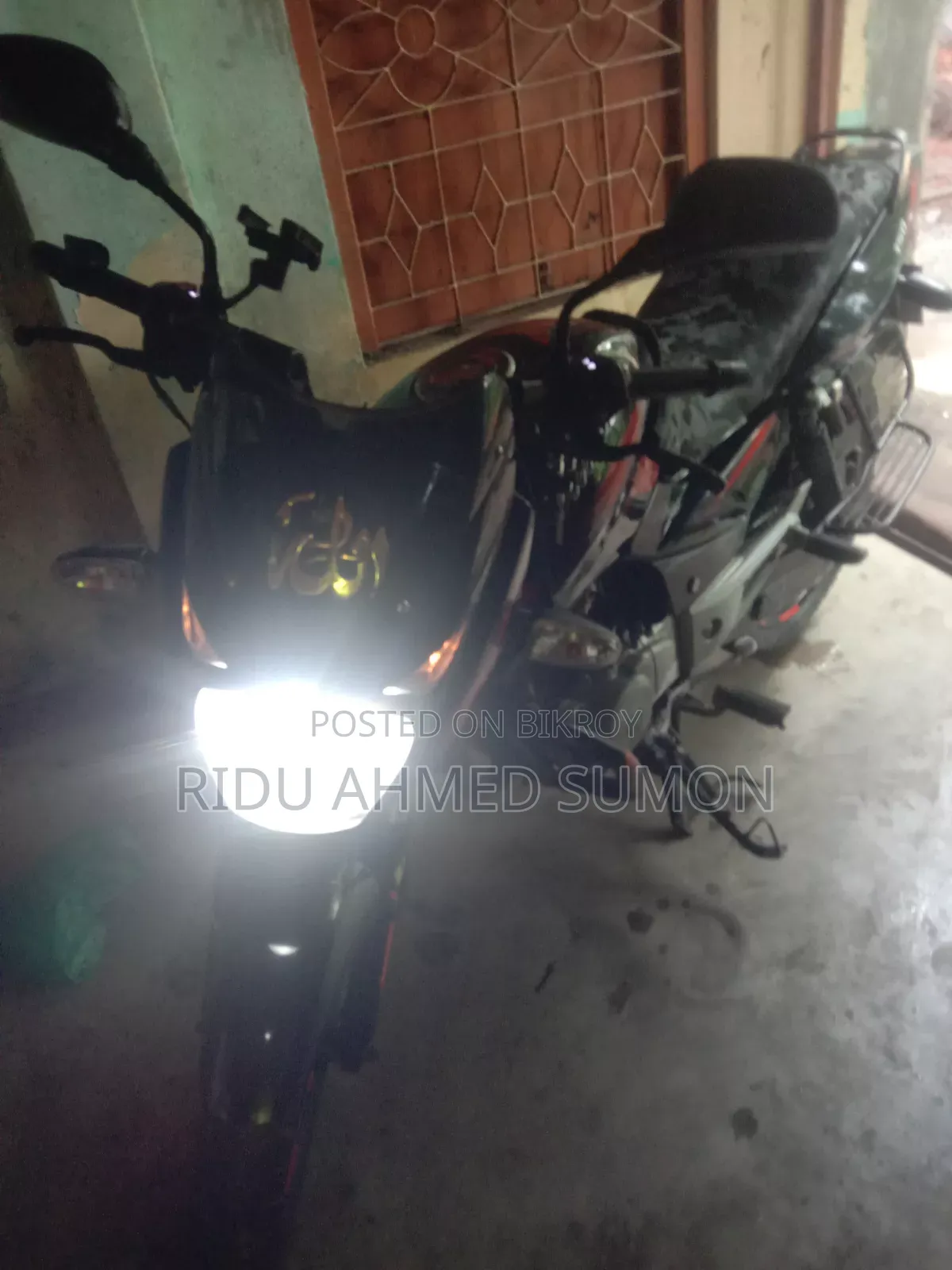 Bajaj Pulsar 150 2011 Black
