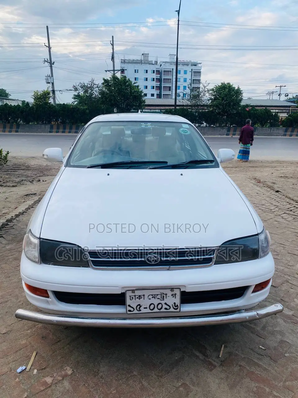 Toyota Corona 1998 White