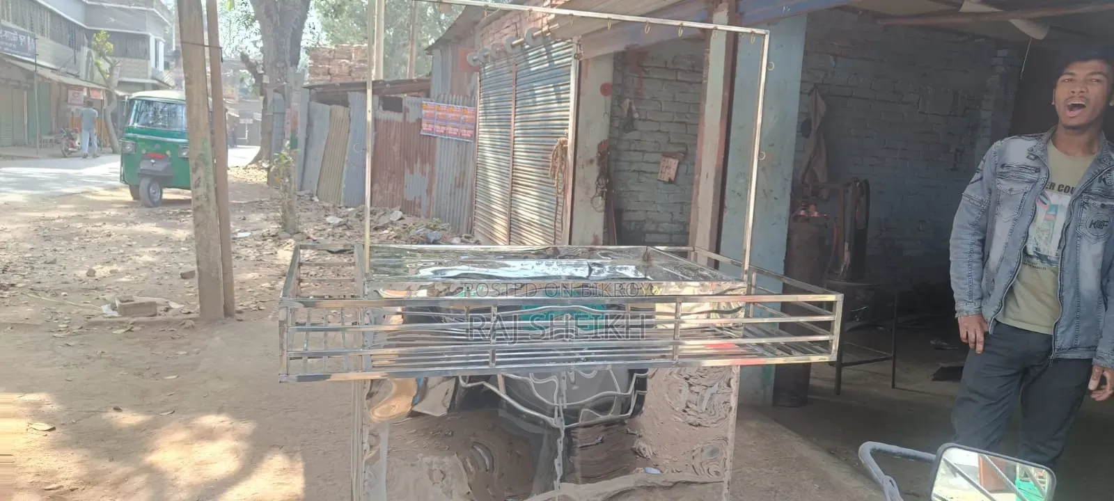 Everything required for a tea stall is available