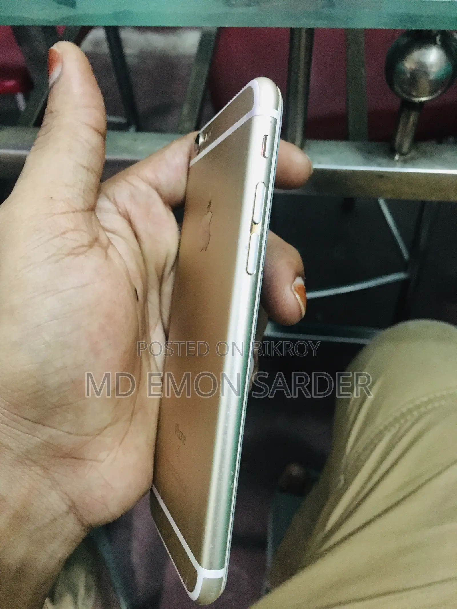 অ্যাপল আইফোন ৬এস ৬৪ জিবি রোজ গোল্ড