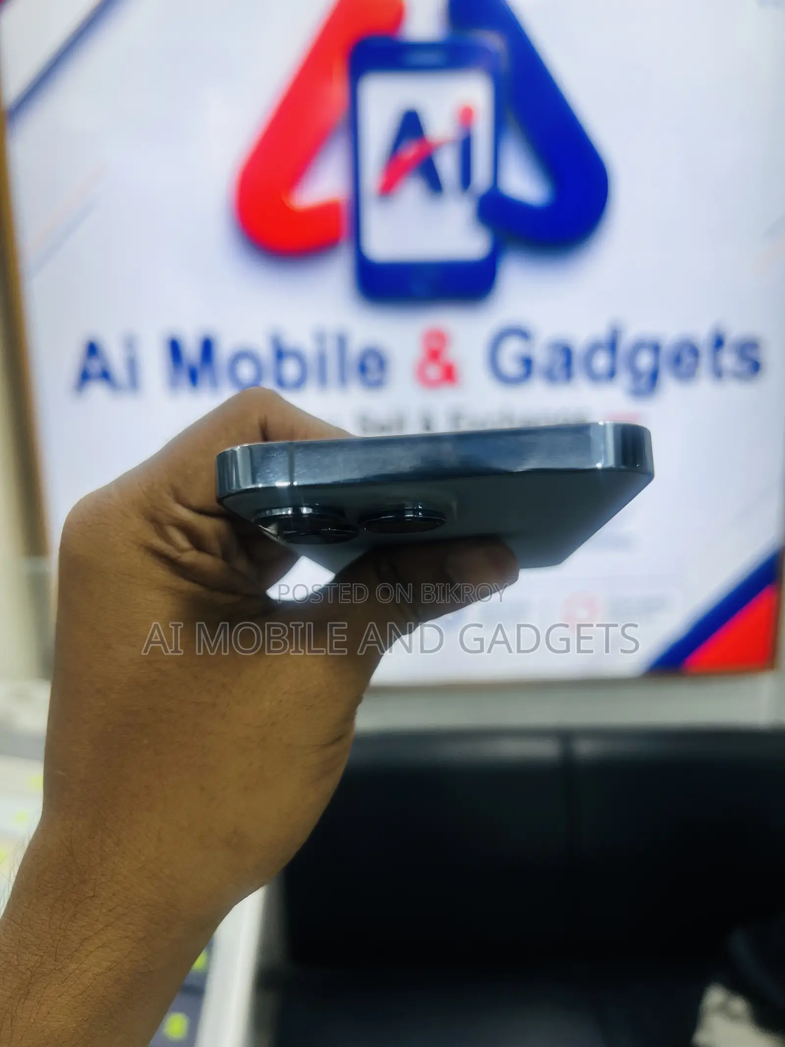 অ্যাপল আইফোন ১৩ প্রো ১২৮ জিবি ব্লু