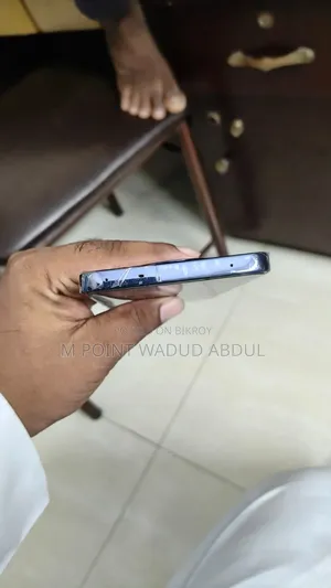 নতুন অপো এফ৩১ প্রো+ ৫জি ২৫৬ জিবি নীল