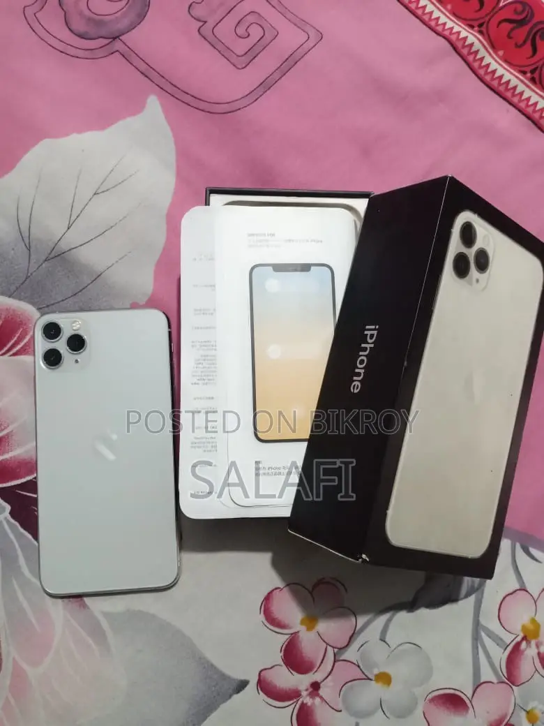 অ্যাপল আইফোন ১১ প্রো ম্যাক্স ৬৪ জিবি হোয়াইট