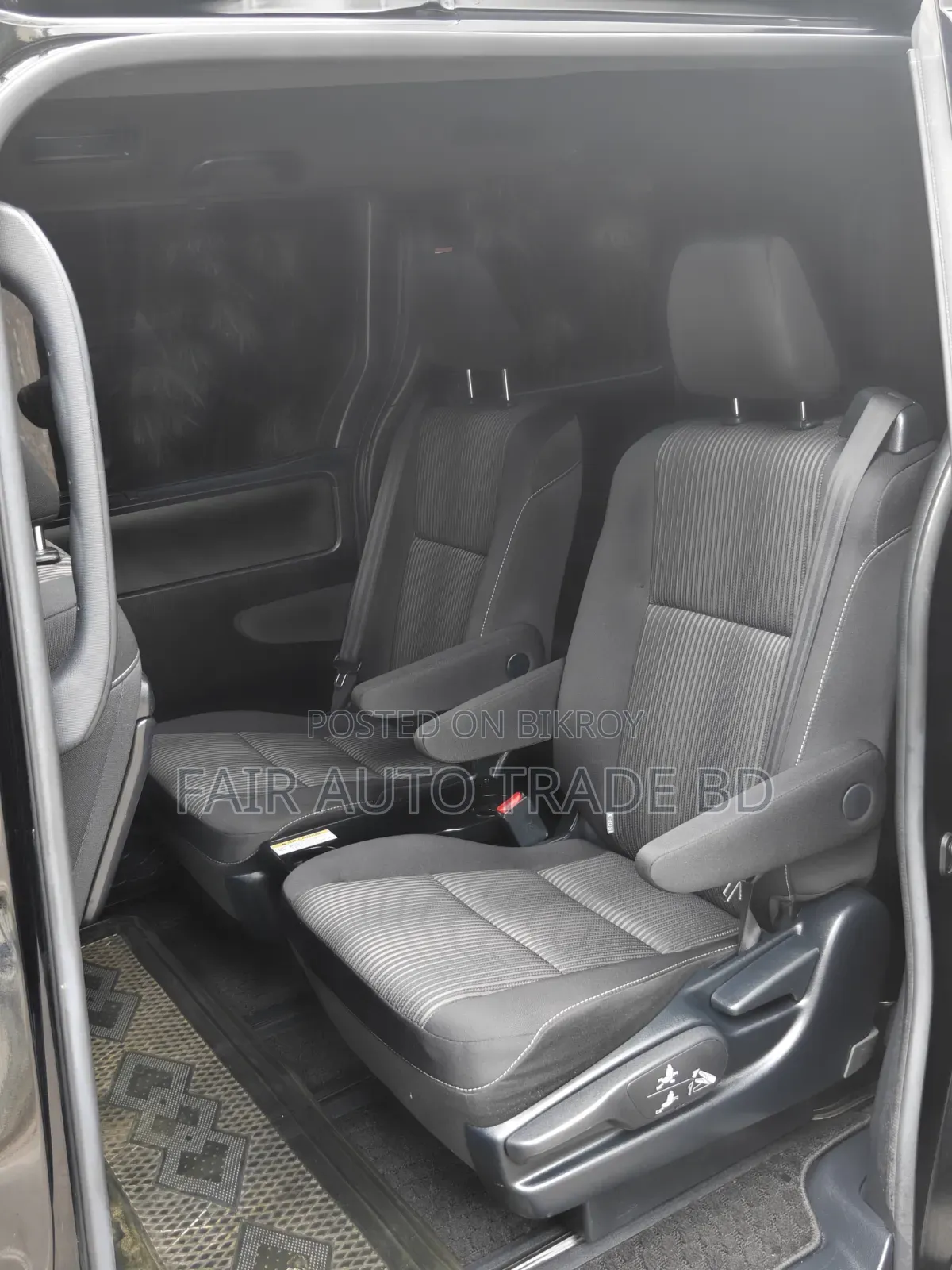 Toyota Noah 2019 Black