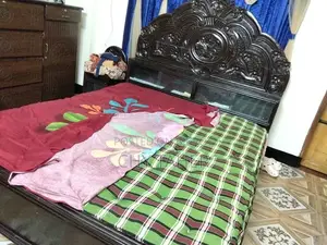 সেগুন কাঠের বড় সাইজের পালং