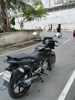 Bajaj Pulsar 150 2011 Black