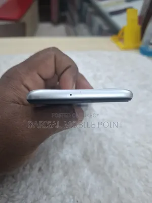 স্যামসাং গ্যালাক্সি এ৫১ ১২৮ জিবি হোয়াইট