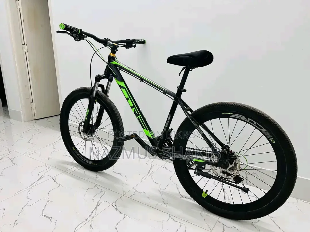 Cycle for Sale (Core Nio 400)