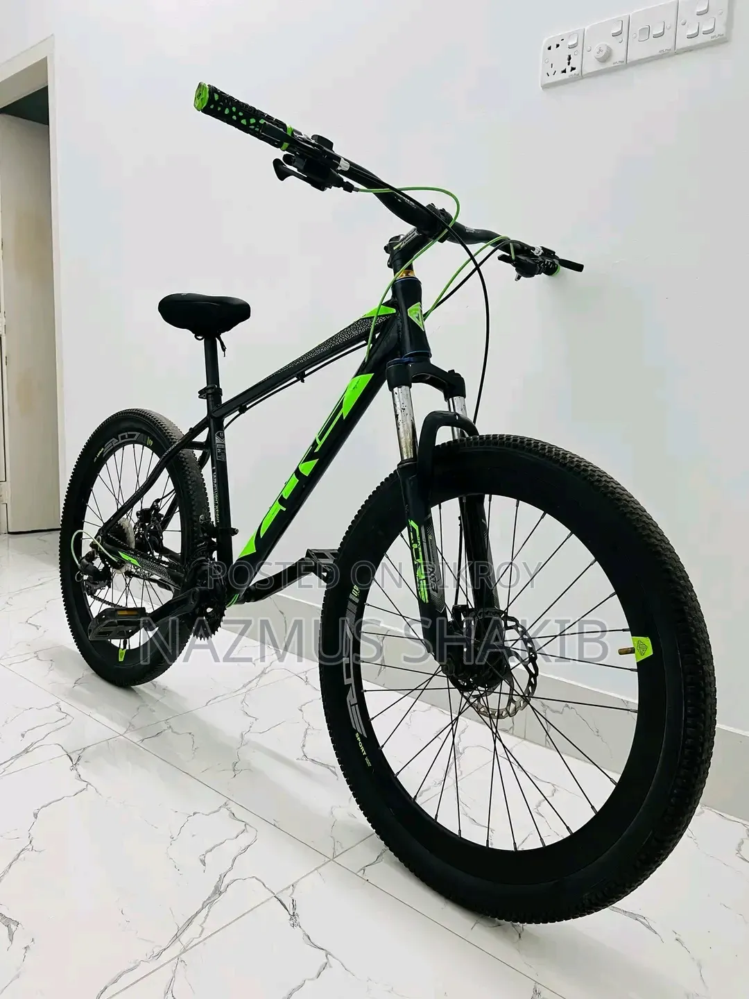 Cycle for Sale (Core Nio 400)