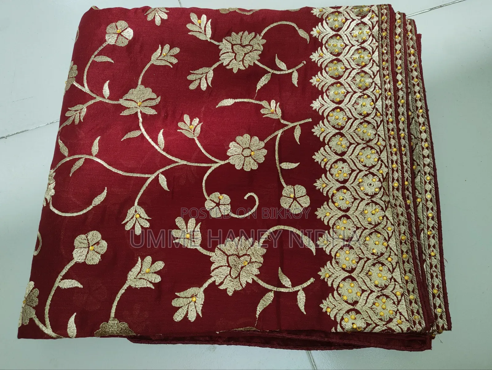 বিয়ের অবেবহারিক শাড়ি