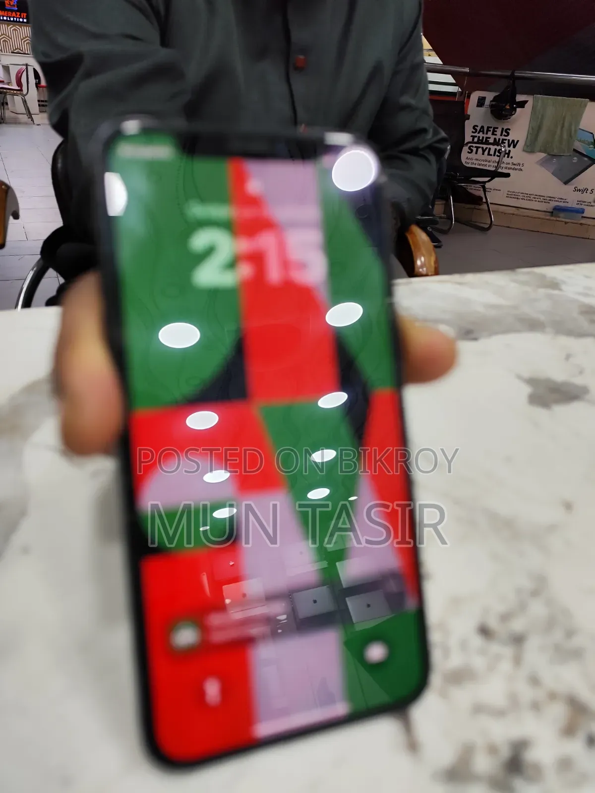 অ্যাপল আইফোন এক্স ২৫৬ জিবি ব্ল্যাক