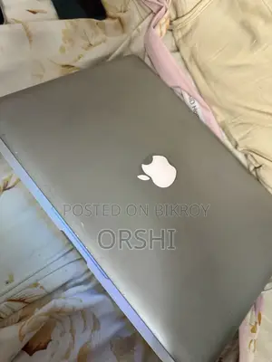 Laptop Apple MacBook 2010 8GB Intel Core I5 HDD 256GB