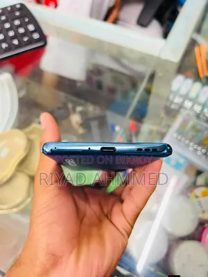 নতুন অপো রেনো ২৫৬ জিবি নীল