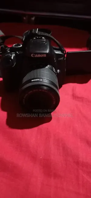 ক্যানন ৭০০ডি বডি প্লাস ৭৫-৩০০ জুম লেন্স