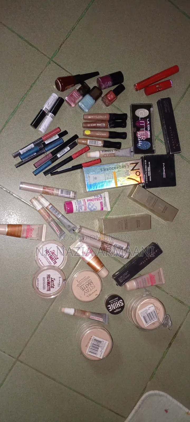 Get UK Good Brand Makeup Products at Offer Price