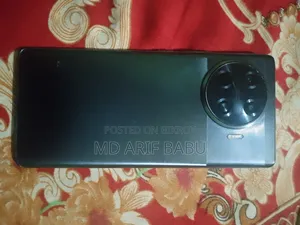 Tecno Spark 20 Pro Plus 256 GB Black