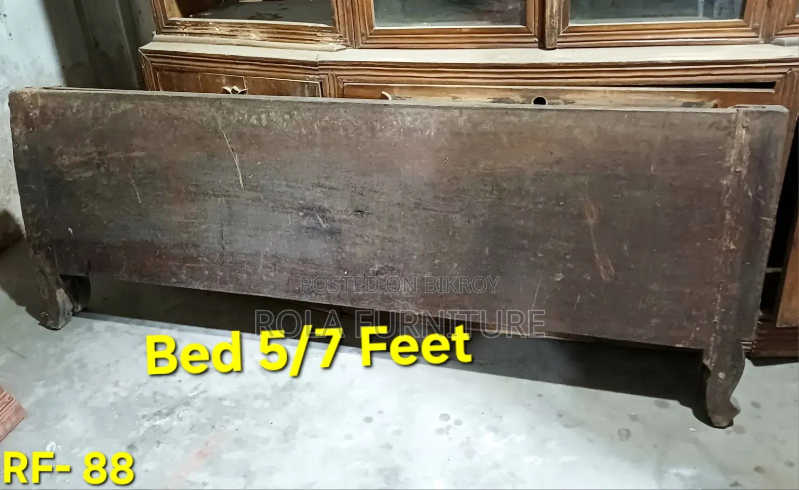 Mahogany Wood Bed 5/7 Feet