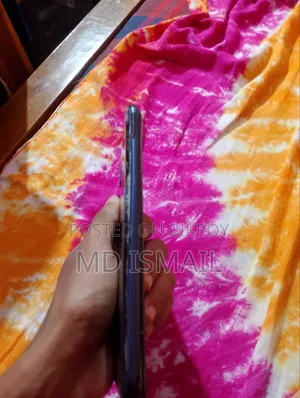 স্যামসাং গ্যালাক্সি এ২০ ৩২ জিবি ব্ল্যাক