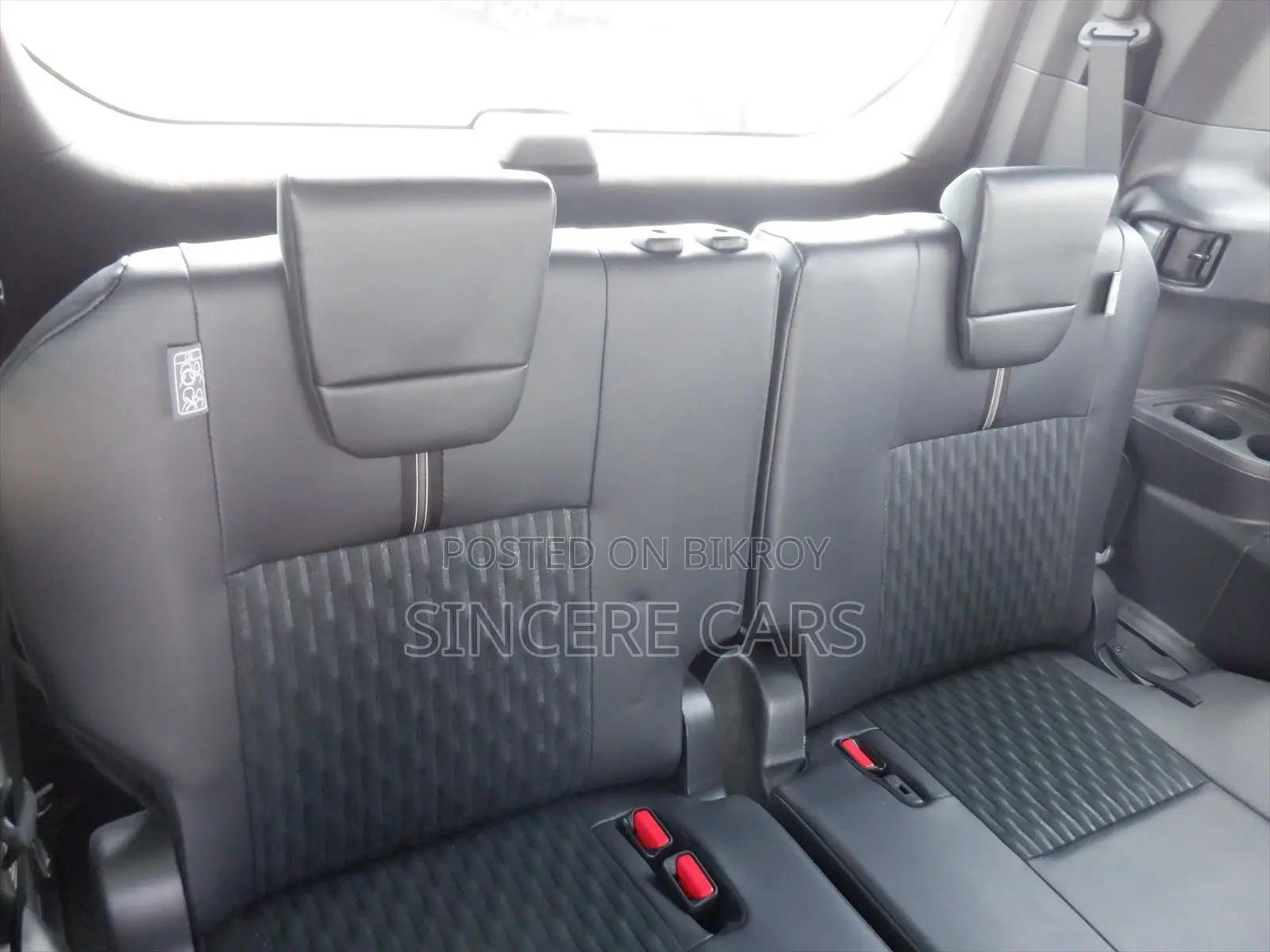 Toyota Noah 2023 Pearl