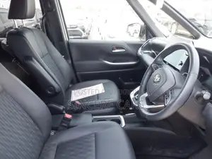 Toyota Noah 2023 Pearl