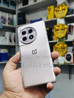 ওয়ানপ্লাস ১২আর ২৫৬ জিবি ব্রোঞ্জ