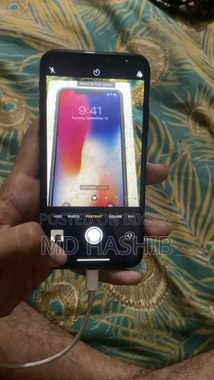 অ্যাপল আইফোন এক্স ৬৪ জিবি ব্ল্যাক