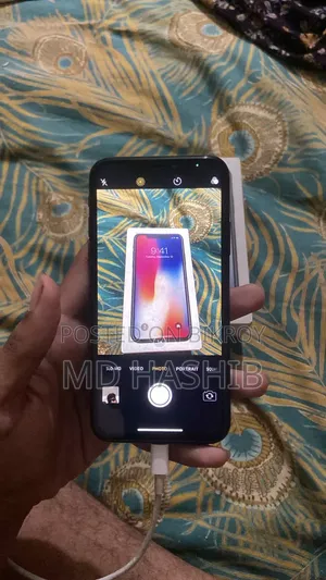 অ্যাপল আইফোন এক্স ৬৪ জিবি ব্ল্যাক