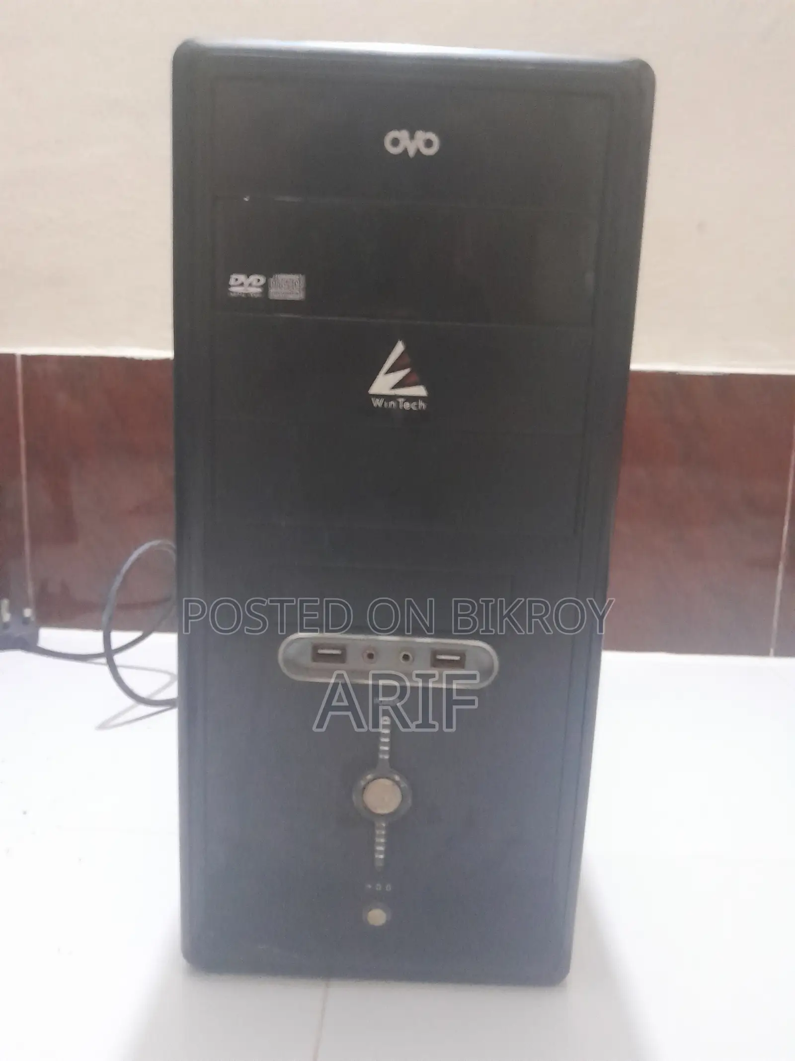 Desktop Computer Gigabyte GB-BSi5-6200 4GB Intel HDD 500GB