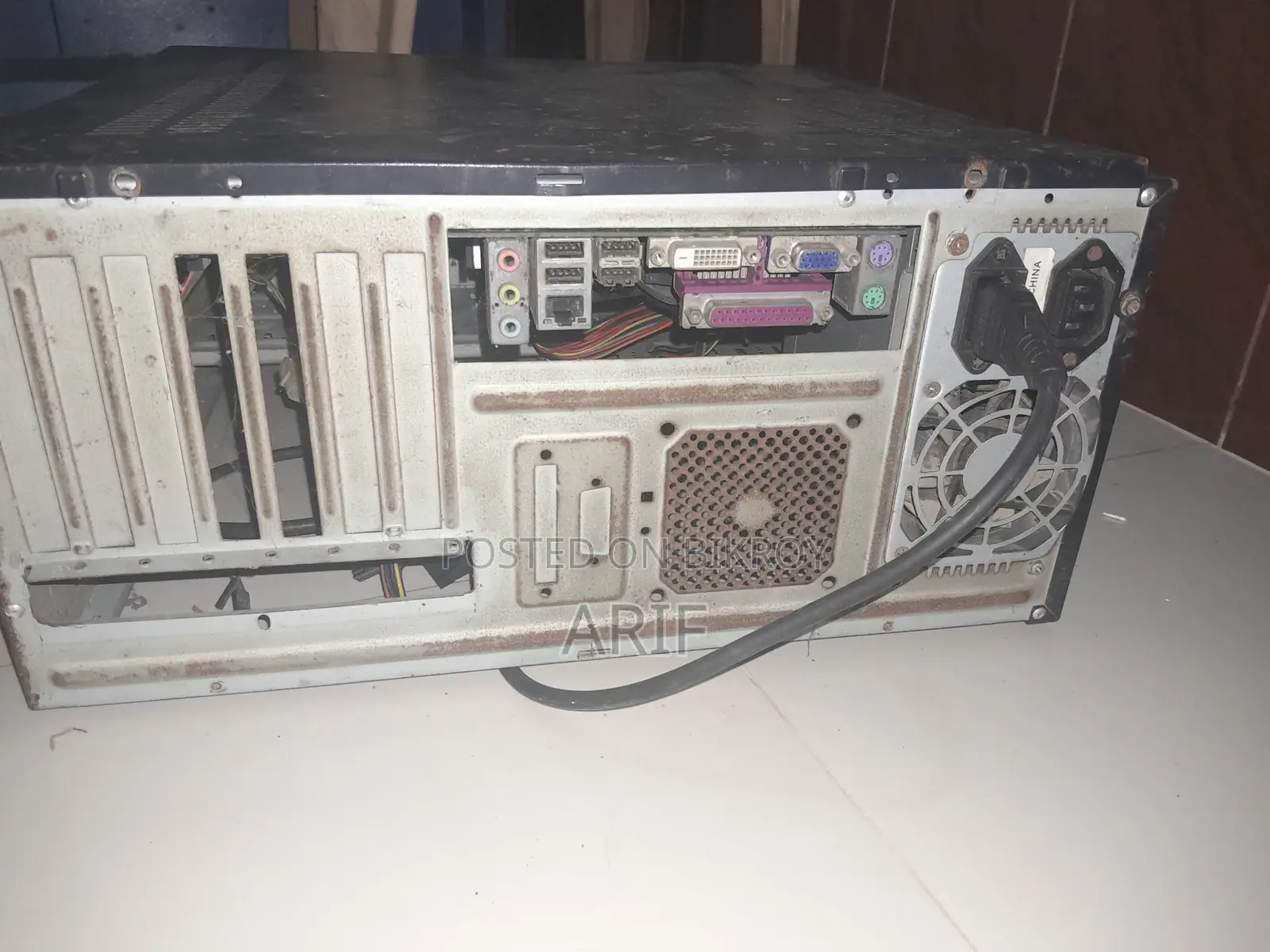 Desktop Computer Gigabyte GB-BSi5-6200 4GB Intel HDD 500GB