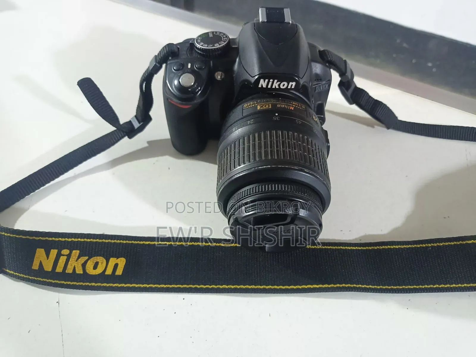 DSLR Camera Nikon D3100