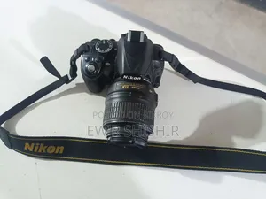DSLR Camera Nikon D3100