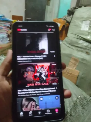 স্যামসাং গ্যালাক্সি এ২০এস ৬৪ জিবি