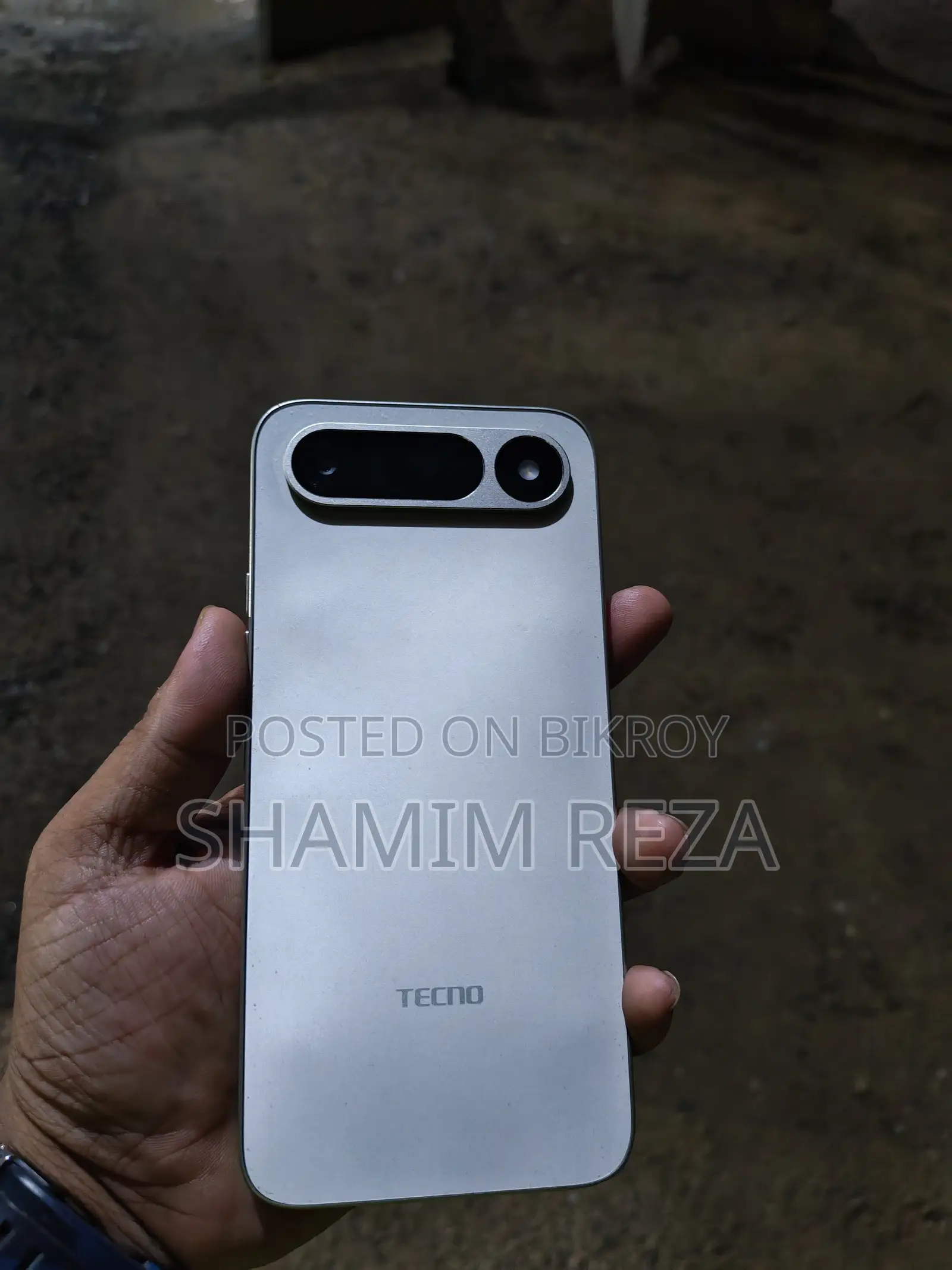 New Tecno Spark 50 5G 128 GB Gold