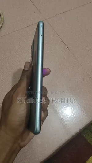 Samsung Galaxy F23 128 GB