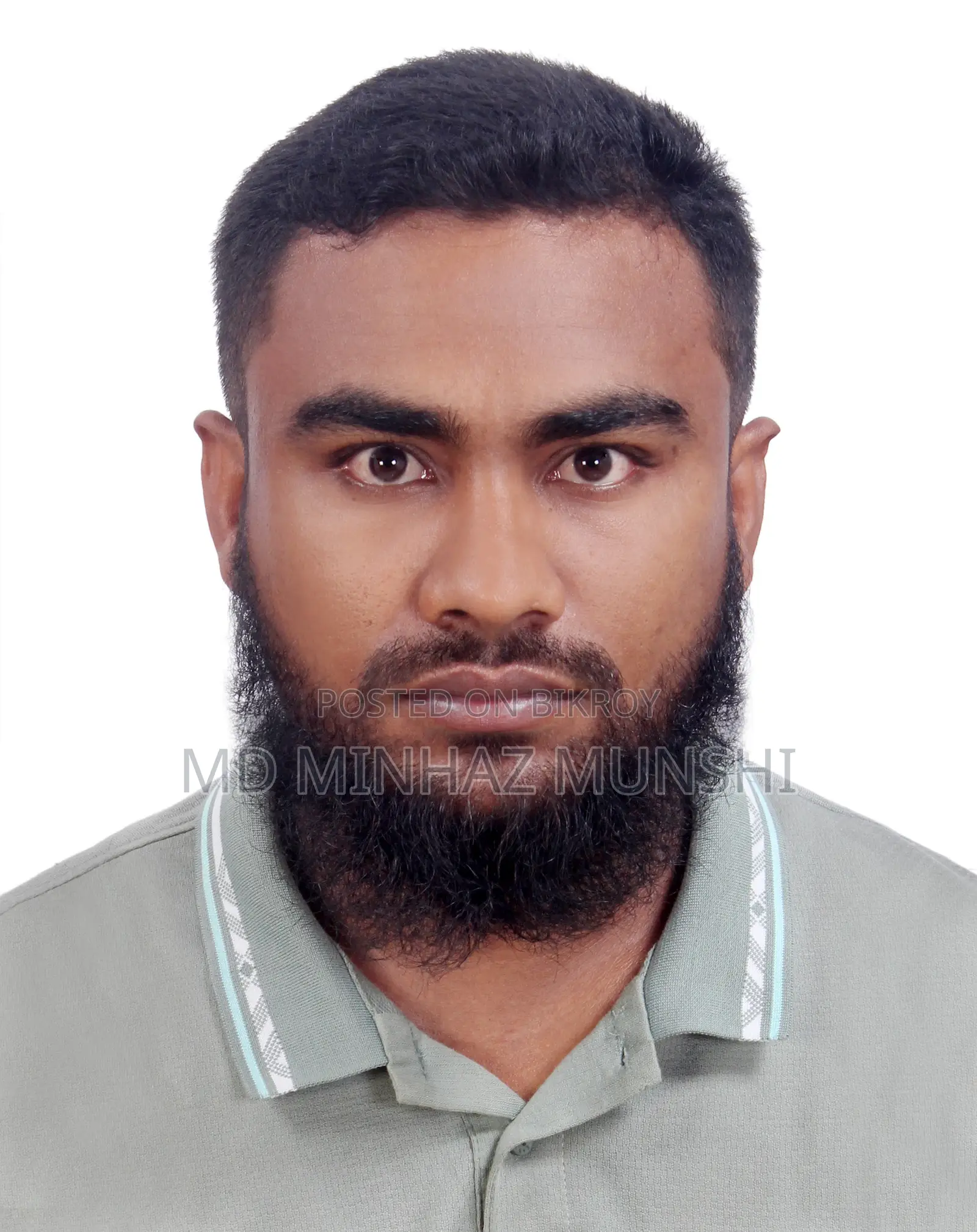 লাইসেন্সধারী ড্রাইভার নিয়োগ।