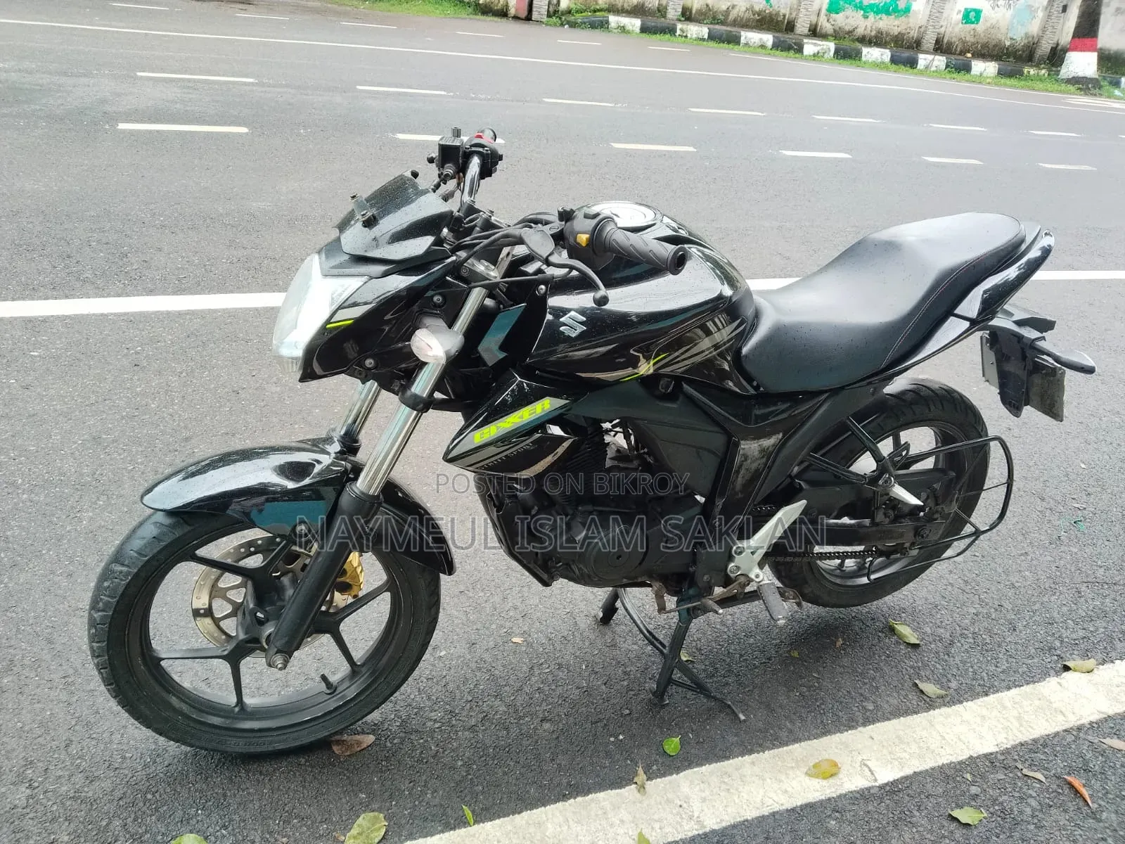 Suzuki 2022 Black