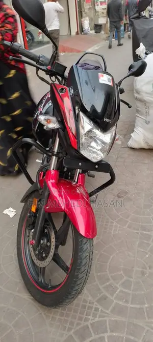Hero Hunk 2022 Black