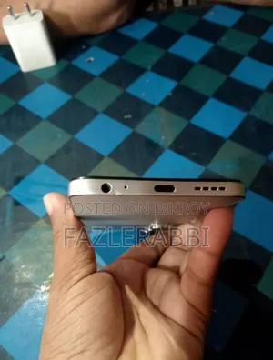 Infinix Hot 60i 256 GB Bronze