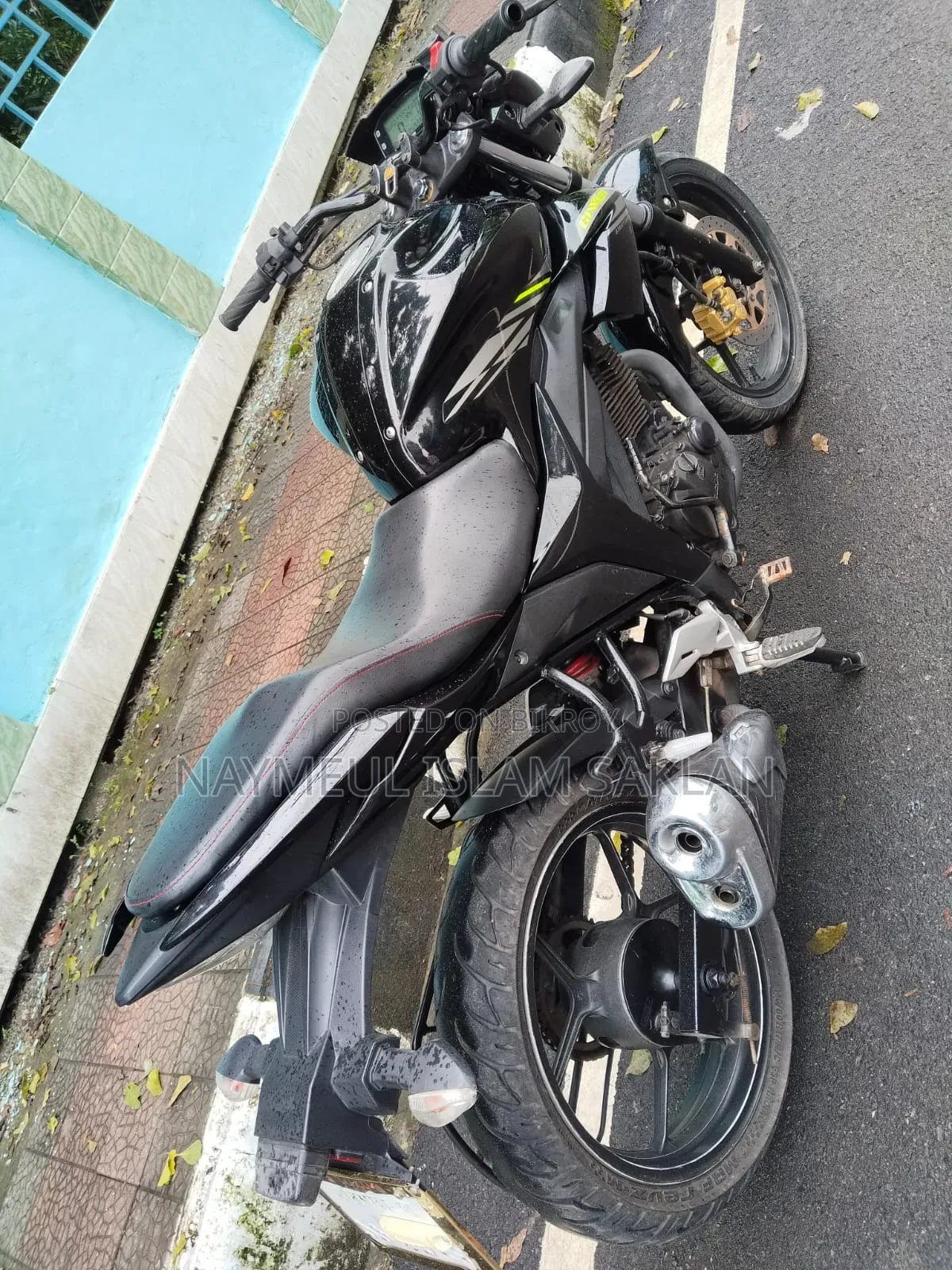Suzuki 2022 Black