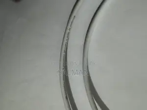 আইফোন অরিজিনাল লাইটনিং ক্যাবল