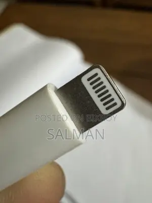 আইফোন অরিজিনাল লাইটনিং ক্যাবল