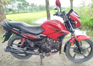 Hero Glamour 2018 Red