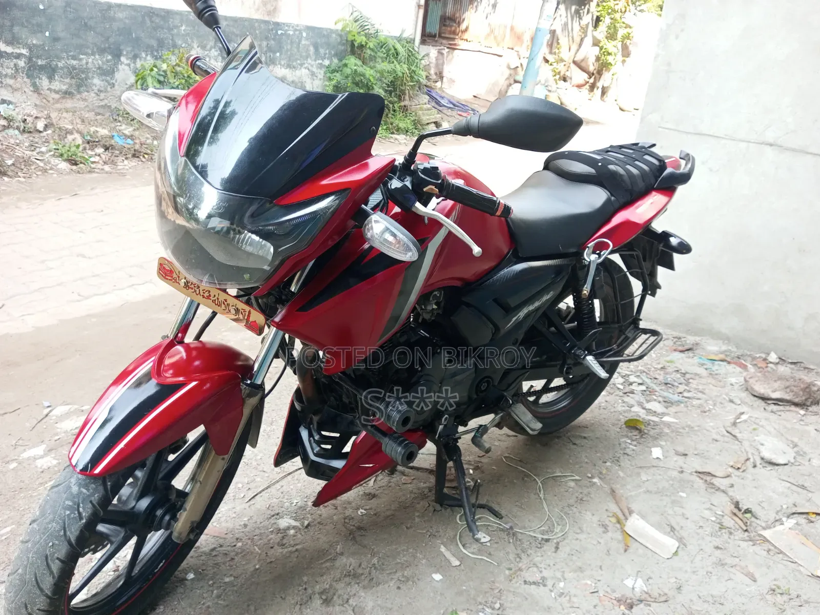 TVS Apache RTR 160 2V 2018 Red