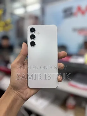 স্যামসাং গ্যালাক্সি এস২৪ ১২৮ জিবি হোয়াইট
