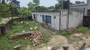 4-Bedroom Tin-shed House for Sale in Uttara