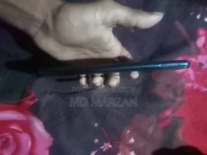 Vivo Y11 32 GB Blue